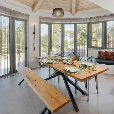 Tolena וילה פלקאס