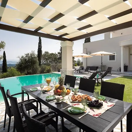 Villa Tolena *