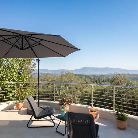 Villa Tolena *