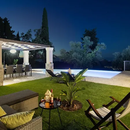 Tolena Villa *