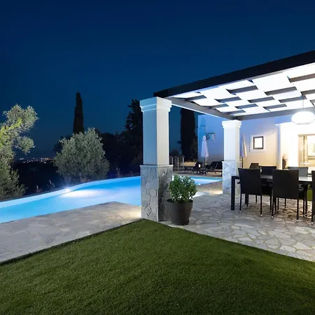 Tolena Villa