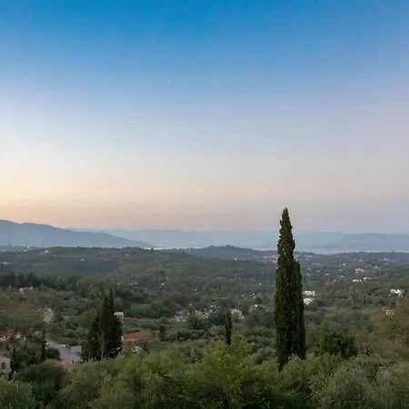 Villa Tolena *